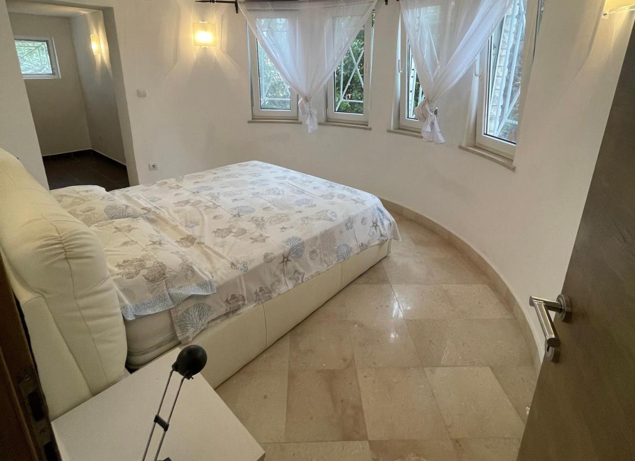 Villa Cube Premantura Exteriér fotografie