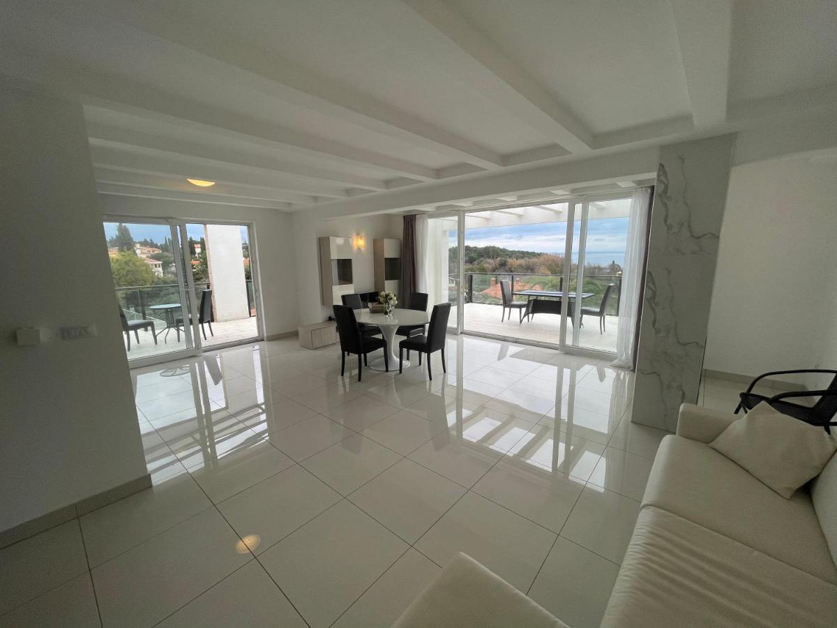 Villa Cube Premantura Exteriér fotografie